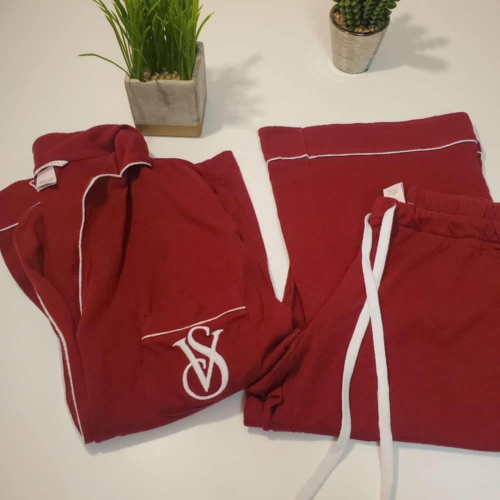VS Pajamas